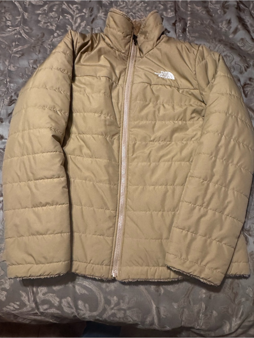 The North Face women’s Khaki/Tan Quilted Puffer Jacket Reversible